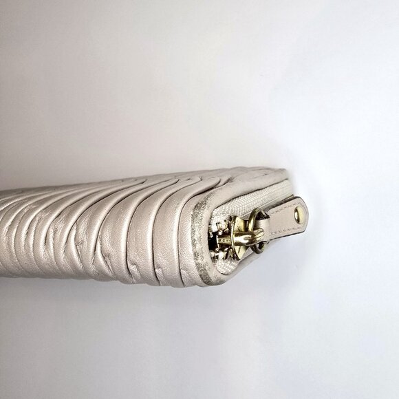 COACH Gathered Leather Madison Wallet - Pearl - Picture 8 of 12